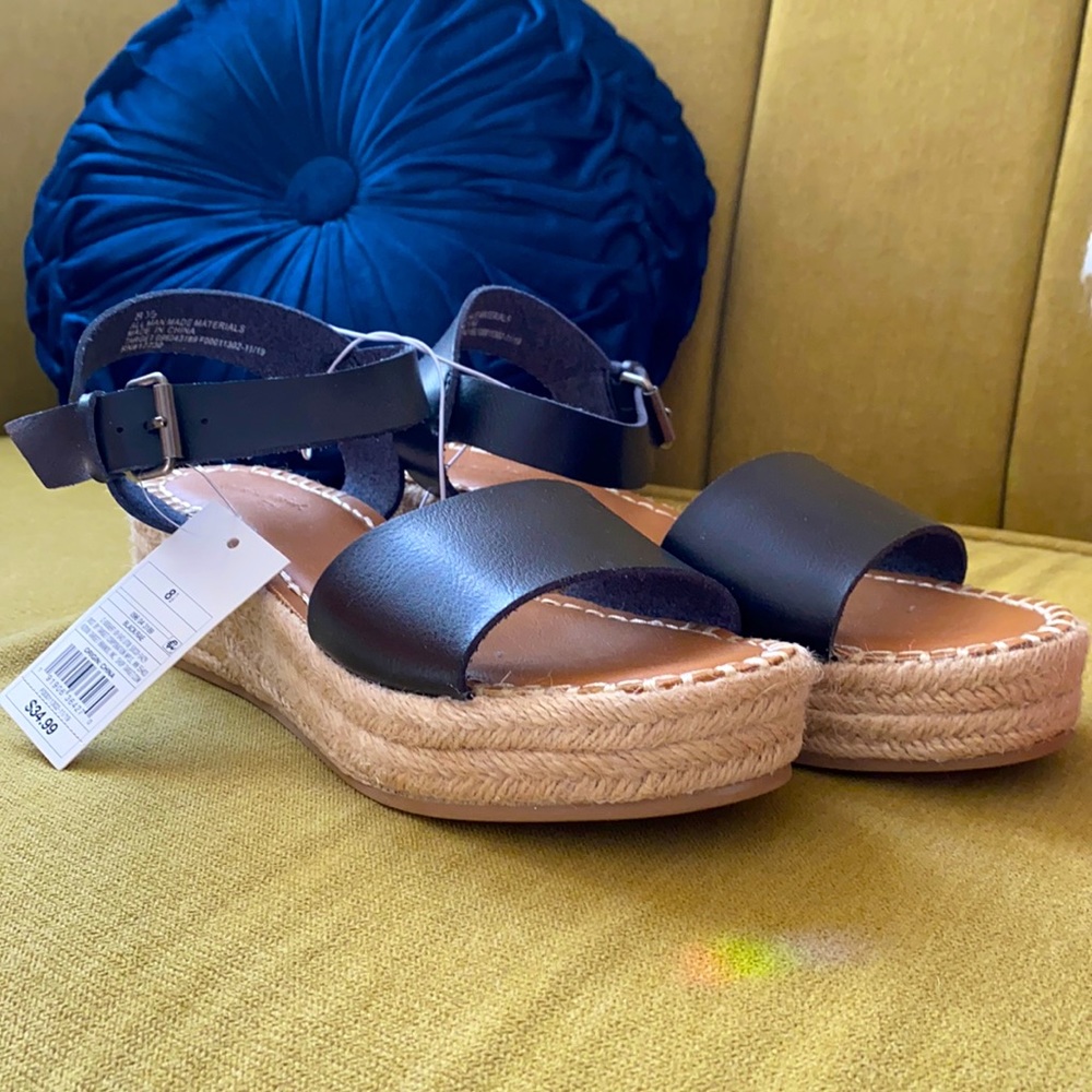 Black Sandals